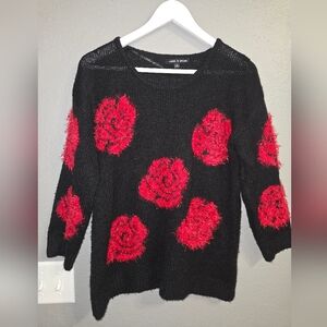 Cable & Gauge Fuzzy Red Roses Sweater Size Medium